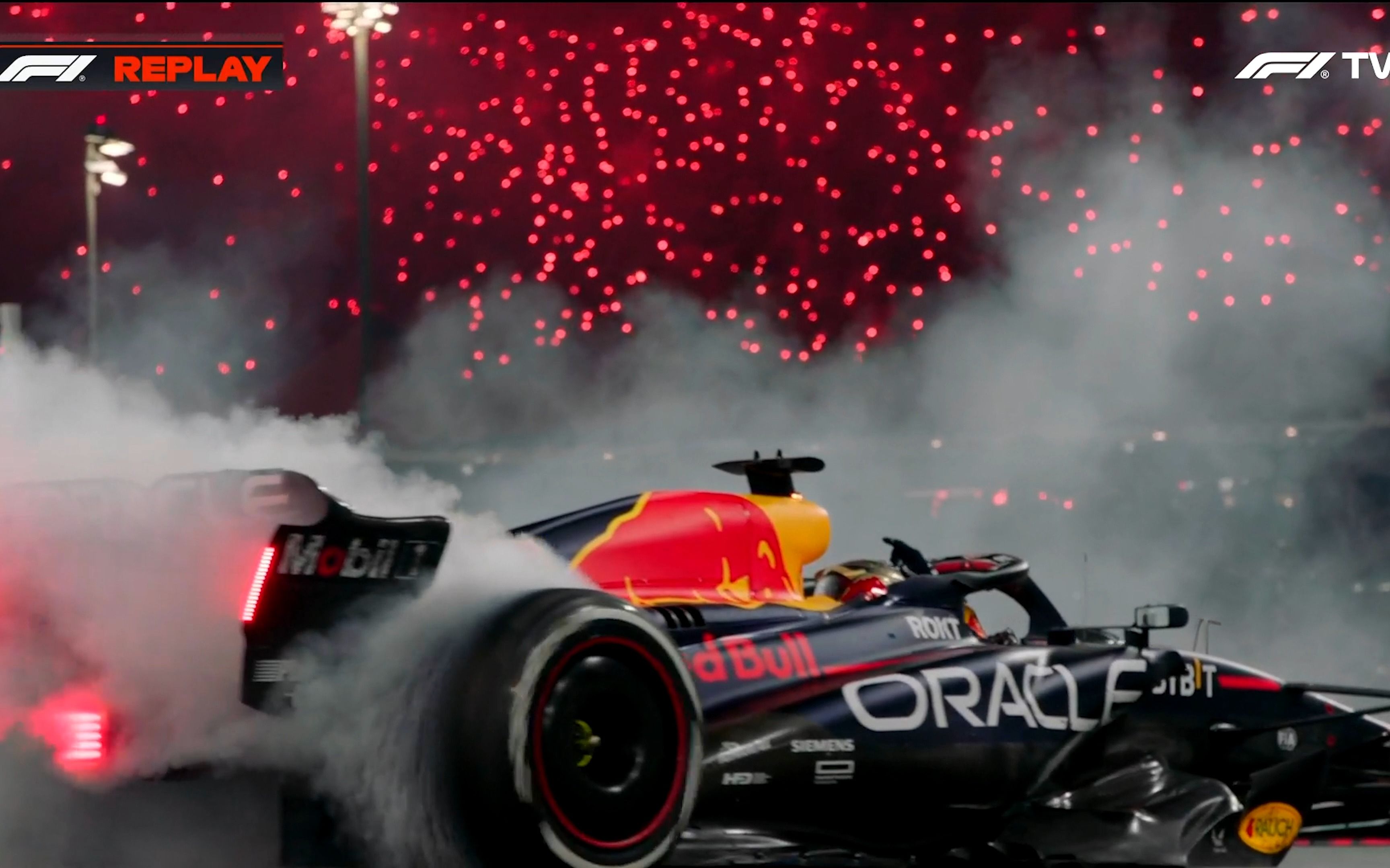 雷诺车队轻取红牛车队，维斯塔潘点燃赛场