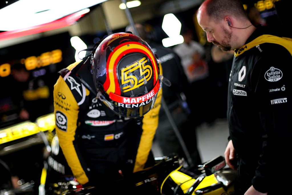 威廉姆斯险胜雷诺车队,拉塞尔扛起全队 威廉姆斯险胜雷诺车队,拉塞尔扛起全队