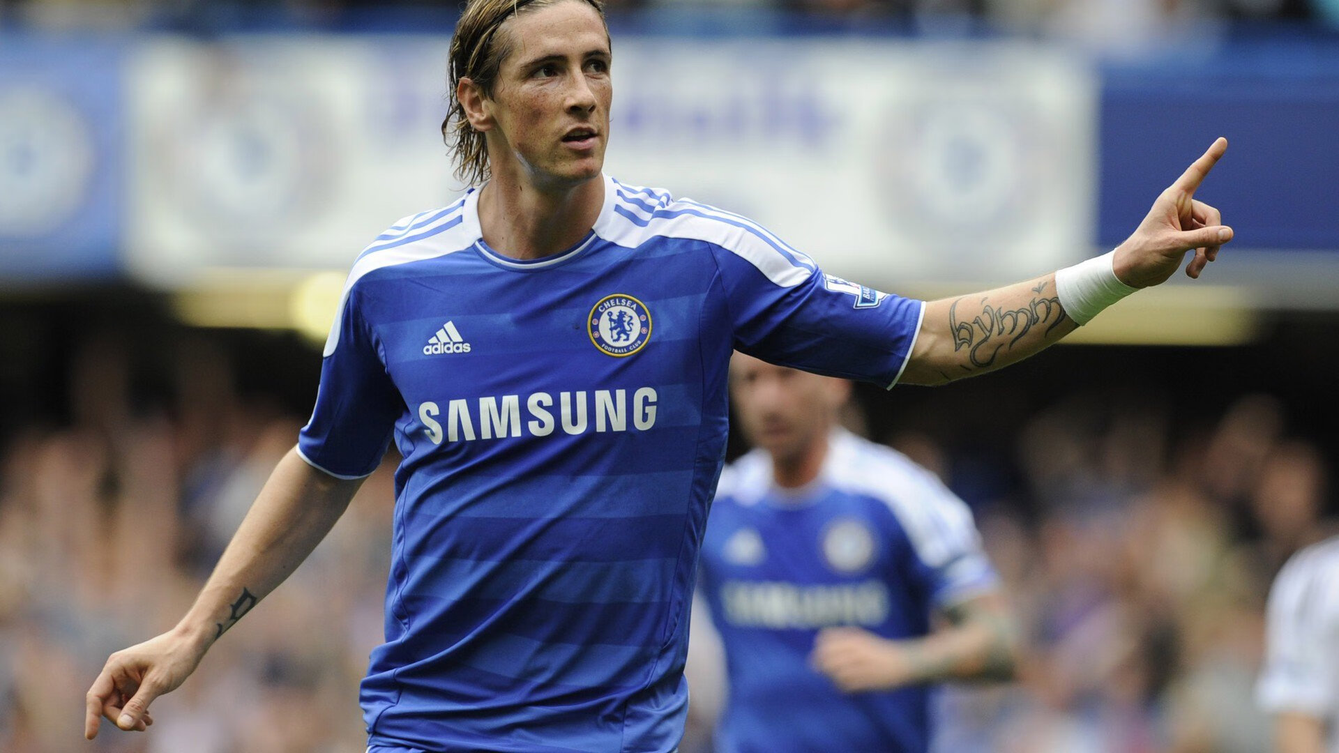 美加墨世界杯之夜，恩比德如何以唯一性征服全场