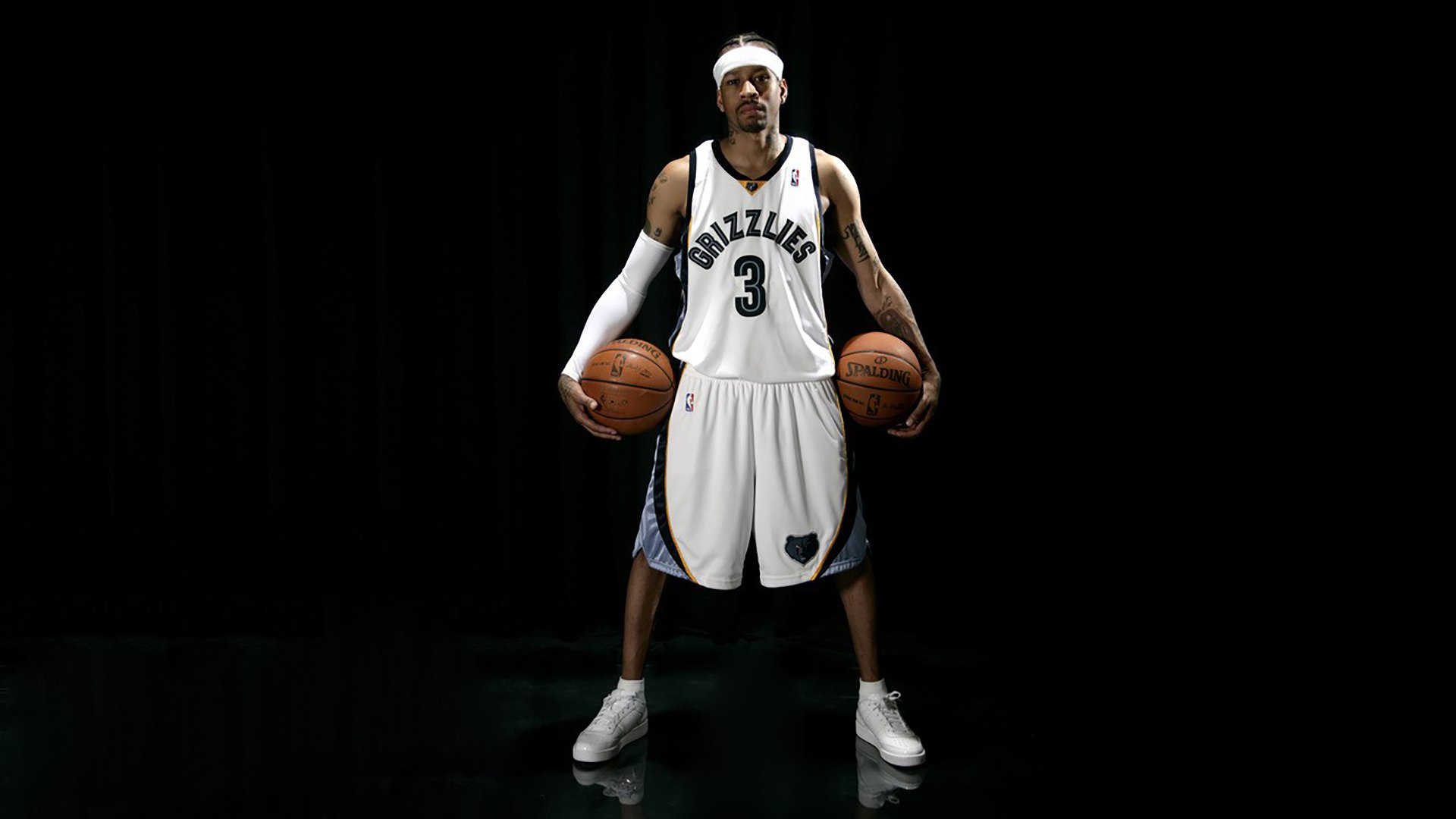 F1新赛季揭幕战之夜，班凯罗在焦点战证明自己，双重舞台上的王者证明