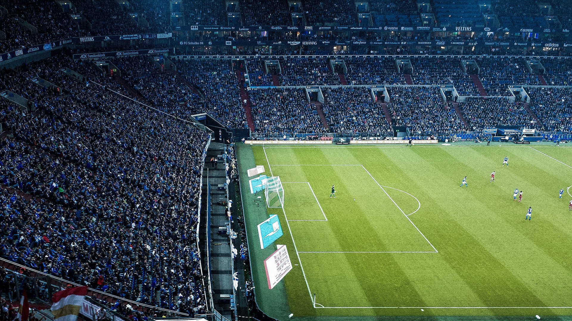 从非洲到欧洲，马里淘汰赛过关拜仁，卡马文加在欧冠舞台的接管时刻